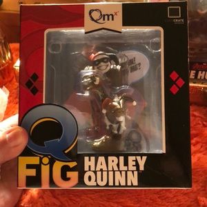 NIB QFig Harley Quinn Figureine